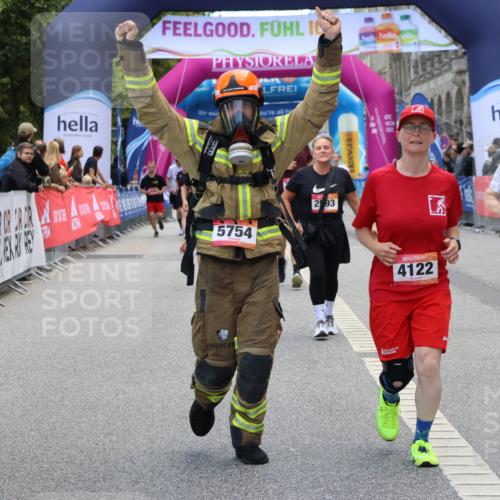 06.09.2026 - CURREX Alsterlauf Strokosch-Dieckow http://msf.ph/oto/10147251 06.09.2026 10:23:30 Ziel 2591, 2592, 2593, 3118, 3305, 4122, 5479, 5754 meine-sportfotos.de