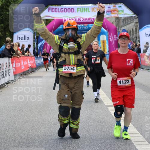 06.09.2026 - CURREX Alsterlauf Strokosch-Dieckow http://msf.ph/oto/10147254 06.09.2026 10:23:31 Ziel 2591, 2592, 2593, 2939, 3118, 4122, 4303, 5479, 5754 meine-sportfotos.de
