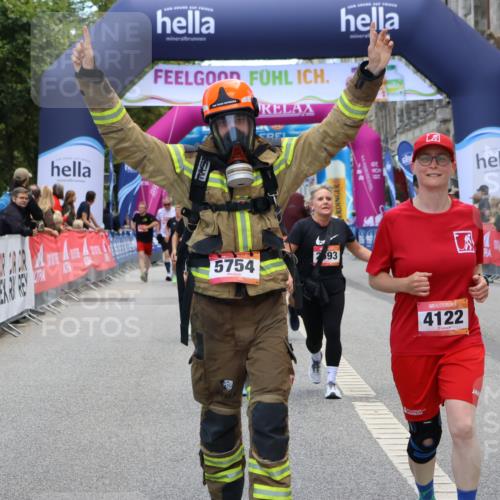 06.09.2026 - CURREX Alsterlauf Strokosch-Dieckow http://msf.ph/oto/10147271 06.09.2026 10:23:31 Ziel 2591, 2592, 2593, 2939, 3118, 4122, 4303, 5479, 5754 meine-sportfotos.de