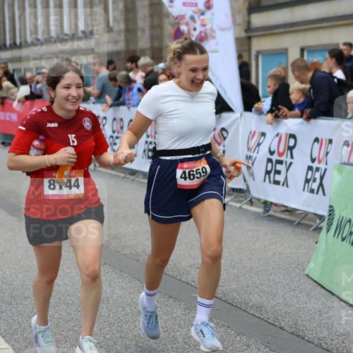 06.09.2026 - CURREX Alsterlauf Strokosch-Dieckow http://msf.ph/oto/10147287 06.09.2026 10:23:41 Ziel 2591, 2592, 2593, 2939, 3424, 3578, 3582, 4303, 4659, 6090, 8144 meine-sportfotos.de