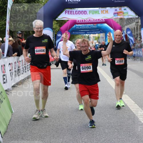 06.09.2026 - CURREX Alsterlauf Strokosch-Dieckow http://msf.ph/oto/10147295 06.09.2026 10:23:43 Ziel 2939, 3424, 3578, 3582, 4303, 4450, 4659, 6090, 8144 meine-sportfotos.de
