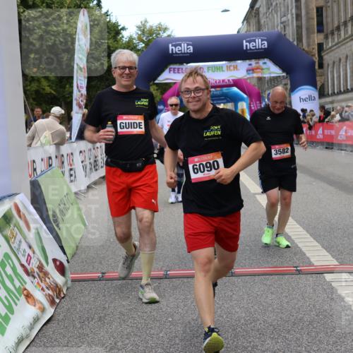 06.09.2026 - CURREX Alsterlauf Strokosch-Dieckow http://msf.ph/oto/10147300 06.09.2026 10:23:44 Ziel 3424, 3578, 3582, 4450, 4659, 6090, 8144 meine-sportfotos.de