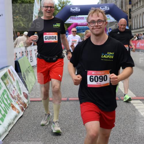 06.09.2026 - CURREX Alsterlauf Strokosch-Dieckow http://msf.ph/oto/10147322 06.09.2026 10:23:45 Ziel 3424, 3578, 3582, 4450, 4659, 6090, 8144 meine-sportfotos.de