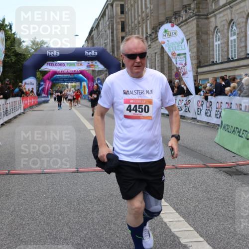 06.09.2026 - CURREX Alsterlauf Strokosch-Dieckow http://msf.ph/oto/10147349 06.09.2026 10:23:49 Ziel 2152, 3578, 3582, 4450, 6090 meine-sportfotos.de