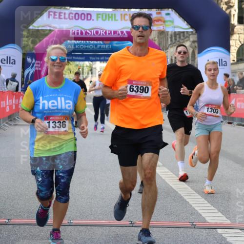 06.09.2026 - CURREX Alsterlauf Strokosch-Dieckow http://msf.ph/oto/10147362 06.09.2026 11:56:48 Ziel 1056, 1102, 1300, 1303, 1335, 1336, 6390 meine-sportfotos.de