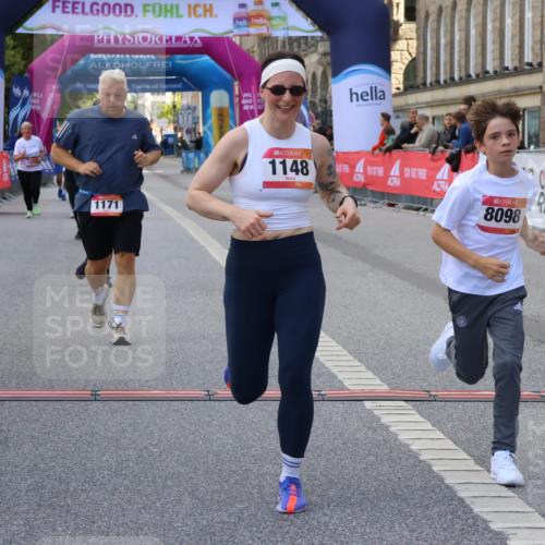 06.09.2026 - CURREX Alsterlauf Strokosch-Dieckow http://msf.ph/oto/10147394 06.09.2026 11:56:55 Ziel 1056, 1102, 1148, 1171, 1248, 1257, 1300, 1303, 1336, 6390, 8098, 8325 meine-sportfotos.de