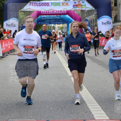 06.09.2026 - CURREX Alsterlauf Strokosch-Dieckow http://msf.ph/oto/10147399 06.09.2026 10:24:09 Ziel 2276, 2726, 2924, 3183, 3185, 4271, 5035, 6167 meine-sportfotos.de