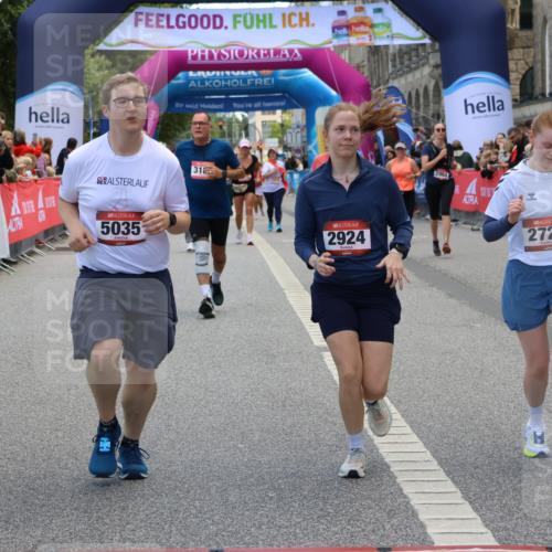 06.09.2026 - CURREX Alsterlauf Strokosch-Dieckow http://msf.ph/oto/10147402 06.09.2026 10:24:10 Ziel 2393, 2726, 2924, 3183, 3185, 4271, 5035, 5732, 6167 meine-sportfotos.de