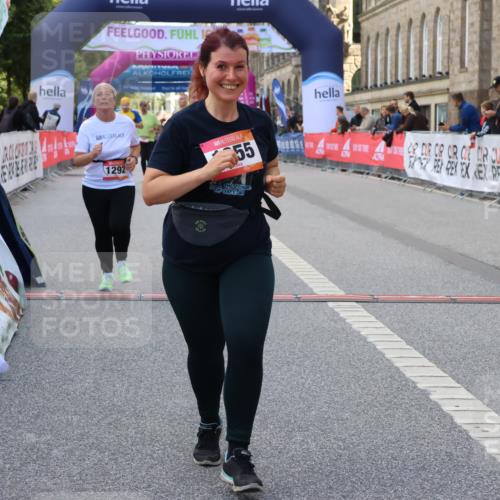 06.09.2026 - CURREX Alsterlauf Strokosch-Dieckow http://msf.ph/oto/10147432 06.09.2026 11:57:03 Ziel 1055, 1171, 1248, 1257, 1282, 1292, 8284, 8325, 8326 meine-sportfotos.de