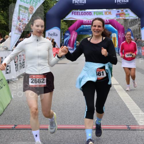 06.09.2026 - CURREX Alsterlauf Strokosch-Dieckow http://msf.ph/oto/10147492 06.09.2026 10:24:27 Ziel 2662, 3856, 3899, 3900, 5604, 5842 meine-sportfotos.de