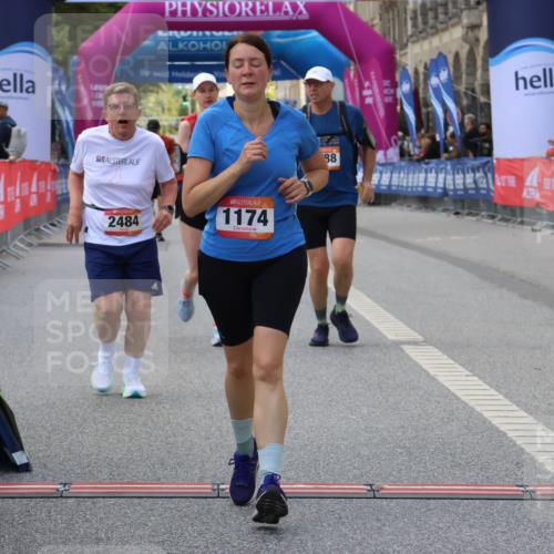 06.09.2026 - CURREX Alsterlauf Strokosch-Dieckow http://msf.ph/oto/10147530 06.09.2026 11:57:34 Ziel 1154, 1174, 1187, 1188, 1193, 1302, 2484 meine-sportfotos.de