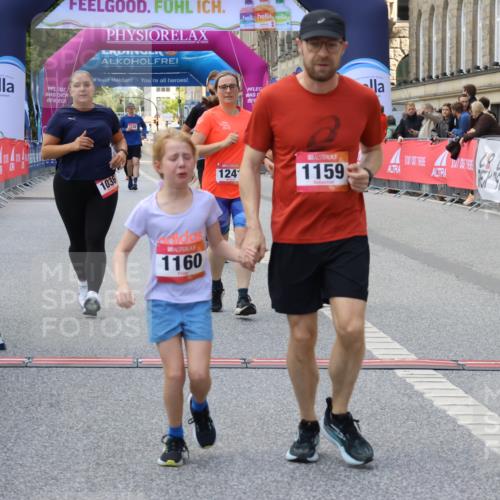 06.09.2026 - CURREX Alsterlauf Strokosch-Dieckow http://msf.ph/oto/10147590 06.09.2026 11:57:53 Ziel 1036, 1075, 1084, 1139, 1159, 1160, 1241, 1246, 8090 meine-sportfotos.de