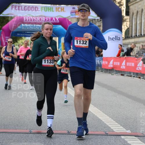 06.09.2026 - CURREX Alsterlauf Strokosch-Dieckow http://msf.ph/oto/10147647 06.09.2026 11:58:06 Ziel 1180, 1186, 1199, 1283, 8048, 8300 meine-sportfotos.de
