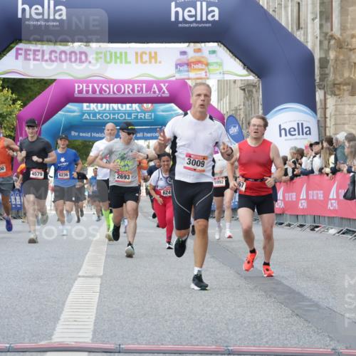 06.09.2026 - CURREX Alsterlauf Yannick Fuchs http://msf.ph/oto/10147655 06.09.2026 09:48:56 Ziel 2067, 2632, 2655, 2693, 3009, 3074, 4579, 5280, 5400, 5410, 5929, 5992, 6124, 6245 meine-sportfotos.de