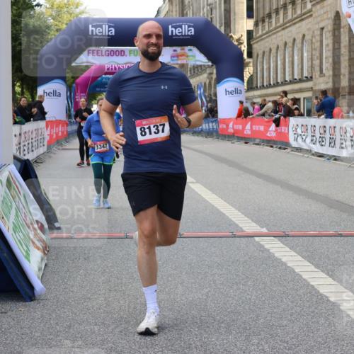 06.09.2026 - CURREX Alsterlauf Strokosch-Dieckow http://msf.ph/oto/10147792 06.09.2026 11:58:47 Ziel 1001, 1202, 1329, 1347, 8137 meine-sportfotos.de