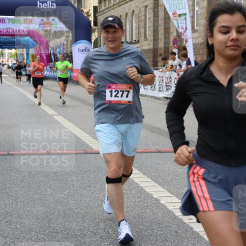 06.09.2026 - CURREX Alsterlauf Strokosch-Dieckow http://msf.ph/oto/10147873 06.09.2026 11:59:17 Ziel 1037, 1038, 1254, 1304, 1330 meine-sportfotos.de