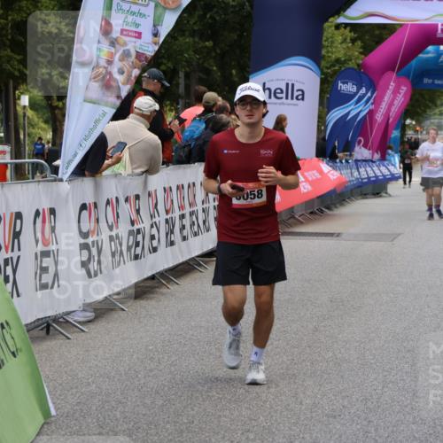 06.09.2026 - CURREX Alsterlauf Strokosch-Dieckow http://msf.ph/oto/10147879 06.09.2026 10:26:39 Ziel 2282, 2283, 3784, 5058 meine-sportfotos.de