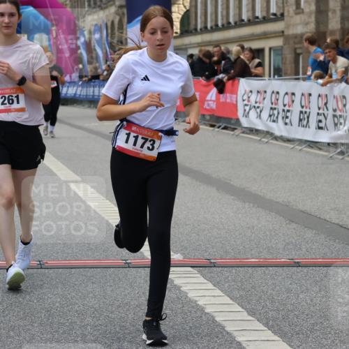 06.09.2026 - CURREX Alsterlauf Strokosch-Dieckow http://msf.ph/oto/10147921 06.09.2026 11:59:30 Ziel 1018, 1068, 1069, 1108, 1173, 1261, 1291 meine-sportfotos.de