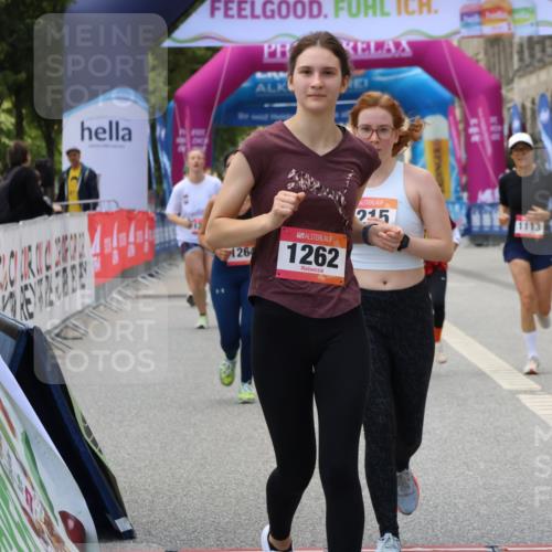 06.09.2026 - CURREX Alsterlauf Strokosch-Dieckow http://msf.ph/oto/10147952 06.09.2026 11:59:39 Ziel 1006, 1018, 1108, 1215, 1262, 1266 meine-sportfotos.de