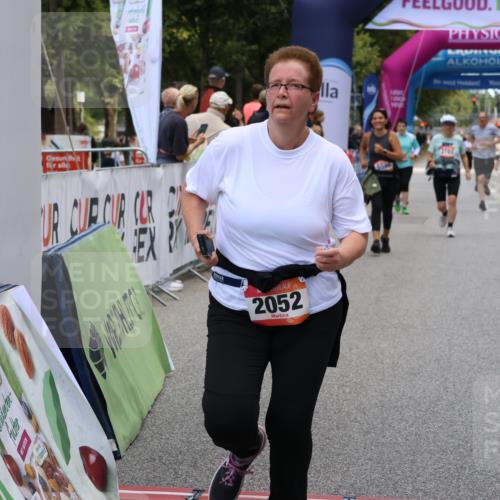 06.09.2026 - CURREX Alsterlauf Strokosch-Dieckow http://msf.ph/oto/10148014 06.09.2026 10:27:12 Ziel 2052, 4978, 5066 meine-sportfotos.de