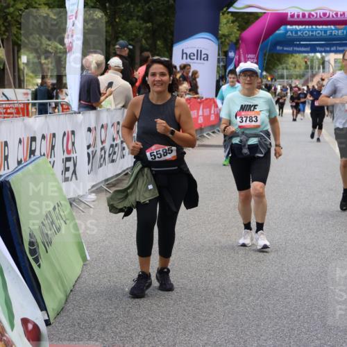 06.09.2026 - CURREX Alsterlauf Strokosch-Dieckow http://msf.ph/oto/10148028 06.09.2026 10:27:18 Ziel 2052, 3783, 5894, 5895 meine-sportfotos.de