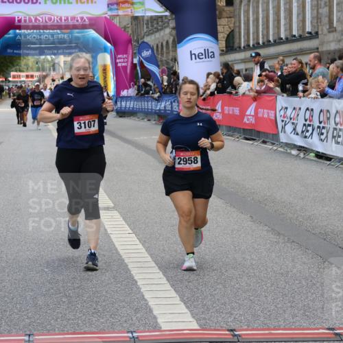 06.09.2026 - CURREX Alsterlauf Strokosch-Dieckow http://msf.ph/oto/10148077 06.09.2026 10:27:28 Ziel 3043 meine-sportfotos.de