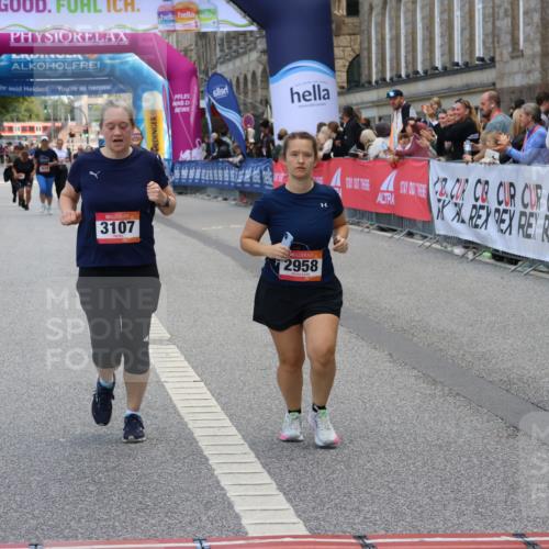 06.09.2026 - CURREX Alsterlauf Strokosch-Dieckow http://msf.ph/oto/10148081 06.09.2026 10:27:28 Ziel 3043 meine-sportfotos.de