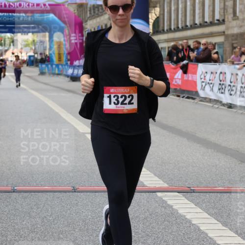 06.09.2026 - CURREX Alsterlauf Strokosch-Dieckow http://msf.ph/oto/10148112 06.09.2026 12:00:15 Ziel 1104, 1276, 1315, 1322, 8239, 8240 meine-sportfotos.de