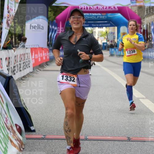 06.09.2026 - CURREX Alsterlauf Strokosch-Dieckow http://msf.ph/oto/10148142 06.09.2026 12:00:29 Ziel 1191, 1238, 1325, 1332, 8202 meine-sportfotos.de