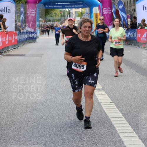 06.09.2026 - CURREX Alsterlauf Strokosch-Dieckow http://msf.ph/oto/10148162 06.09.2026 10:27:48 Ziel 3054, 4095, 4351, 4544, 5478, 8053 meine-sportfotos.de