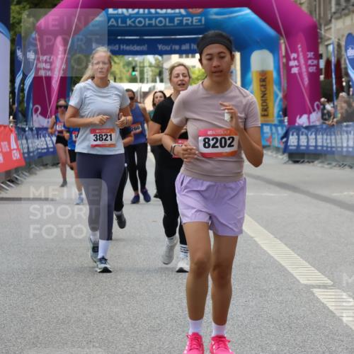 06.09.2026 - CURREX Alsterlauf Strokosch-Dieckow http://msf.ph/oto/10148163 06.09.2026 12:00:33 Ziel 1238, 1325, 1332, 3821, 3822, 8202 meine-sportfotos.de