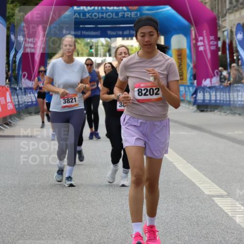 06.09.2026 - CURREX Alsterlauf Strokosch-Dieckow http://msf.ph/oto/10148165 06.09.2026 12:00:33 Ziel 1238, 1325, 1332, 3821, 3822, 8202 meine-sportfotos.de