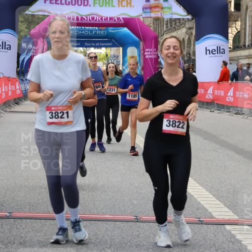 06.09.2026 - CURREX Alsterlauf Strokosch-Dieckow http://msf.ph/oto/10148176 06.09.2026 12:00:38 Ziel 1061, 1185, 1222, 1231, 1260, 1272, 3821, 3822, 8202 meine-sportfotos.de