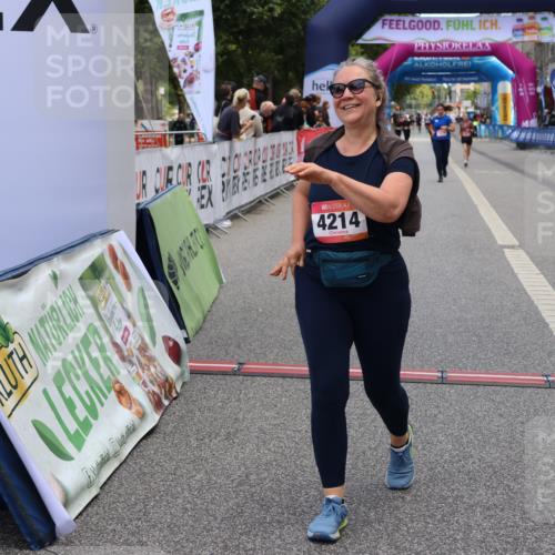 06.09.2026 - CURREX Alsterlauf Strokosch-Dieckow http://msf.ph/oto/10148205 06.09.2026 10:27:57 Ziel 3054, 4214, 4351 meine-sportfotos.de