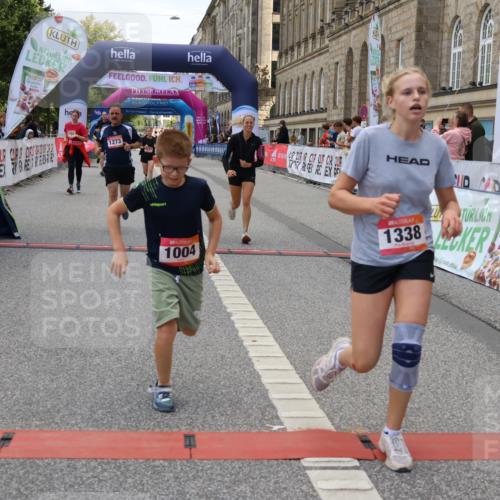 06.09.2026 - CURREX Alsterlauf Strokosch-Dieckow http://msf.ph/oto/10148230 06.09.2026 12:01:07 Ziel 1170, 1177, 1270, 1273, 1338, 3755, 4802 meine-sportfotos.de