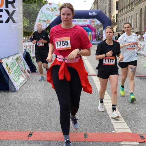 06.09.2026 - CURREX Alsterlauf Strokosch-Dieckow http://msf.ph/oto/10148278 06.09.2026 12:01:14 Ziel 1170, 1177, 1273, 3755, 8018 meine-sportfotos.de