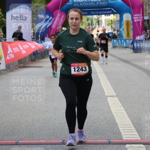 06.09.2026 - CURREX Alsterlauf Strokosch-Dieckow http://msf.ph/oto/10148300 06.09.2026 12:01:24 Ziel 1026, 1243 meine-sportfotos.de