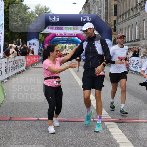 06.09.2026 - CURREX Alsterlauf Strokosch-Dieckow http://msf.ph/oto/10148365 06.09.2026 10:28:47 Ziel 2852, 2853, 3911, 4799, 4835, 5158, 5880 meine-sportfotos.de