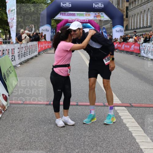 06.09.2026 - CURREX Alsterlauf Strokosch-Dieckow http://msf.ph/oto/10148384 06.09.2026 10:28:49 Ziel 2852, 2853, 3911, 4835, 5158, 5880 meine-sportfotos.de