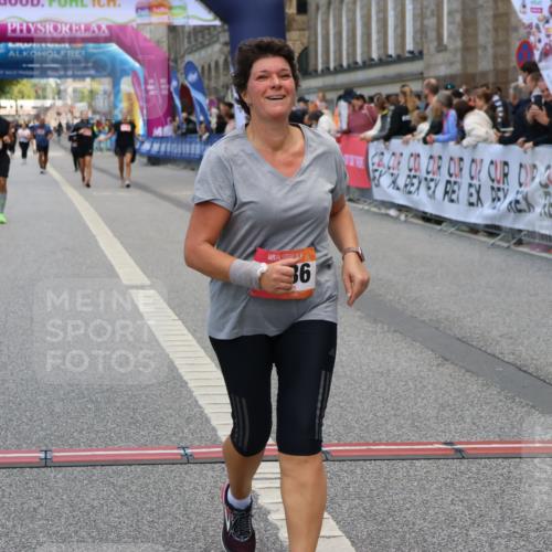 06.09.2026 - CURREX Alsterlauf Strokosch-Dieckow http://msf.ph/oto/10148453 06.09.2026 10:29:06 Ziel 4554, 4555, 4836 meine-sportfotos.de