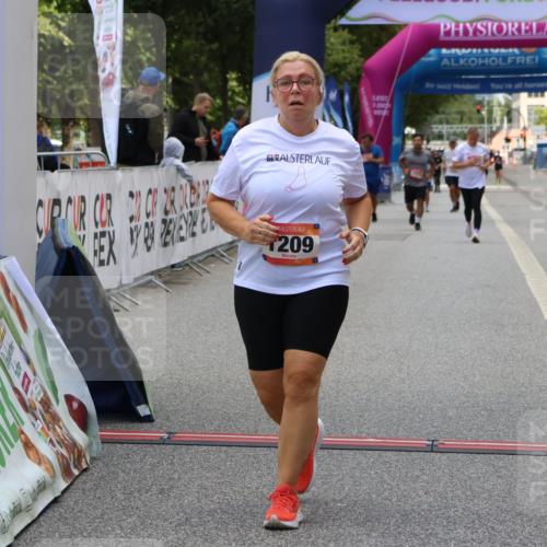 06.09.2026 - CURREX Alsterlauf Strokosch-Dieckow http://msf.ph/oto/10148454 06.09.2026 12:02:14 Ziel 1150, 1209 meine-sportfotos.de