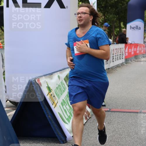 06.09.2026 - CURREX Alsterlauf Strokosch-Dieckow http://msf.ph/oto/10148486 06.09.2026 12:02:28 Ziel 1072, 1320, 1337 meine-sportfotos.de