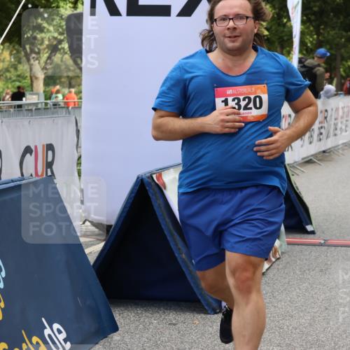 06.09.2026 - CURREX Alsterlauf Strokosch-Dieckow http://msf.ph/oto/10148496 06.09.2026 12:02:29 Ziel 1072, 1320, 1337 meine-sportfotos.de