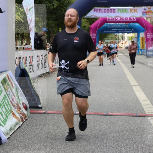 06.09.2026 - CURREX Alsterlauf Strokosch-Dieckow http://msf.ph/oto/10148527 06.09.2026 12:02:43 Ziel 1005, 1017, 1019, 8267 meine-sportfotos.de