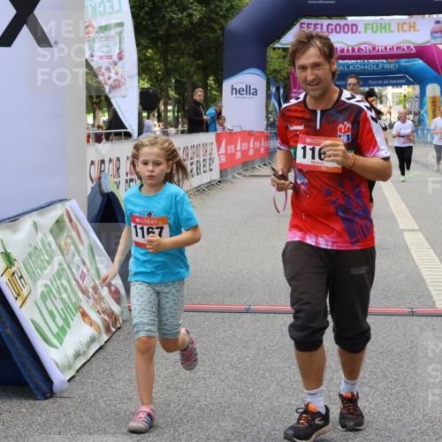 06.09.2026 - CURREX Alsterlauf Strokosch-Dieckow http://msf.ph/oto/10148578 06.09.2026 12:03:05 Ziel 1166, 1167, 1214, 1309, 1336, 6390, 8103 meine-sportfotos.de