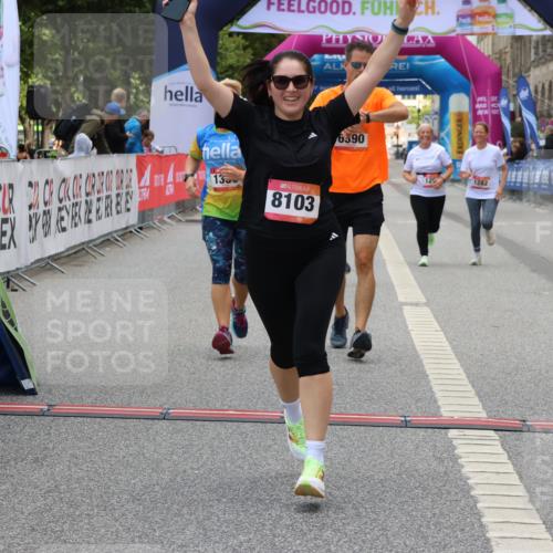 06.09.2026 - CURREX Alsterlauf Strokosch-Dieckow http://msf.ph/oto/10148587 06.09.2026 12:03:08 Ziel 1166, 1167, 1214, 1248, 1282, 1292, 1336, 6390, 8103 meine-sportfotos.de