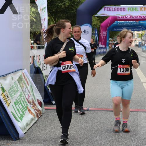 06.09.2026 - CURREX Alsterlauf Strokosch-Dieckow http://msf.ph/oto/10148652 06.09.2026 12:03:23 Ziel 1055, 1122, 1134, 1308 meine-sportfotos.de