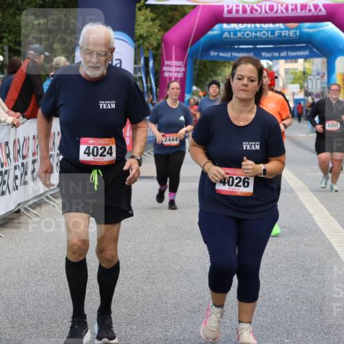 06.09.2026 - CURREX Alsterlauf Strokosch-Dieckow http://msf.ph/oto/10148757 06.09.2026 10:30:47 Ziel 4024, 4026, 4853 meine-sportfotos.de