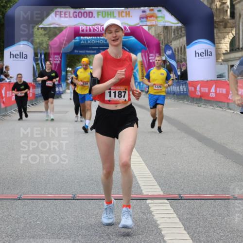 06.09.2026 - CURREX Alsterlauf Strokosch-Dieckow http://msf.ph/oto/10148819 06.09.2026 12:04:12 Ziel 1171, 1172, 1187, 1188, 1228, 1229 meine-sportfotos.de