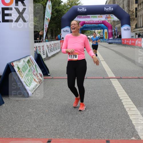 06.09.2026 - CURREX Alsterlauf Strokosch-Dieckow http://msf.ph/oto/10148874 06.09.2026 12:04:27 Ziel 1046, 1071, 1158, 1174, 1178, 1241, 1307 meine-sportfotos.de